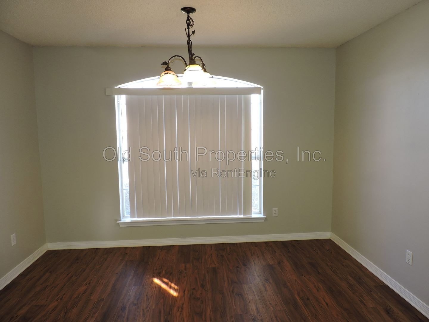 Convenient to NAS and Corry! property image