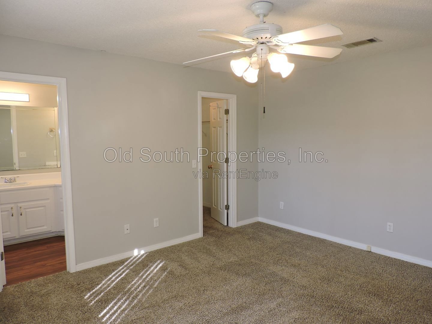Convenient to NAS and Corry! property image
