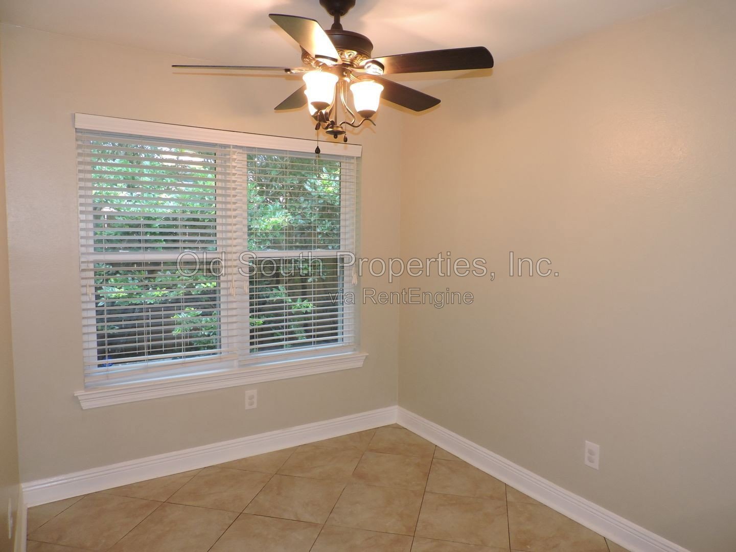 Easy access to bases & Perdido Key! property image