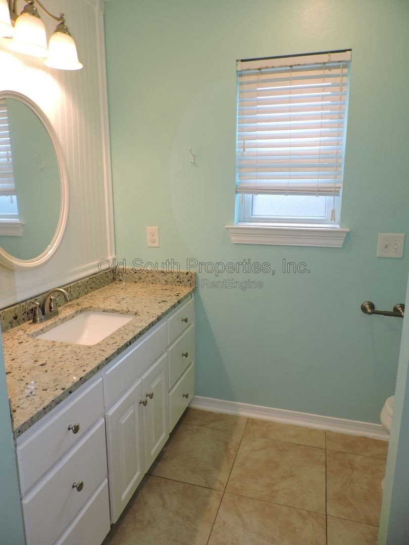 Easy access to bases & Perdido Key! property image
