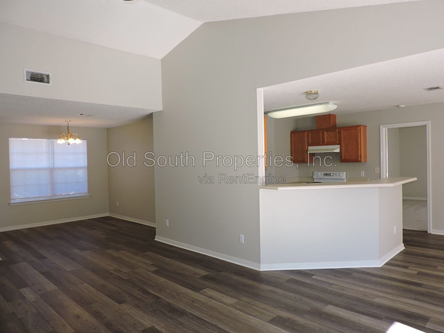 Just minutes from back gate of NAS! property image