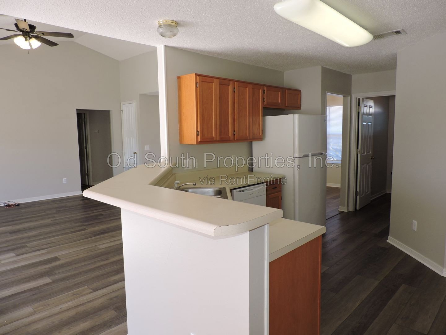 Just minutes from back gate of NAS! property image
