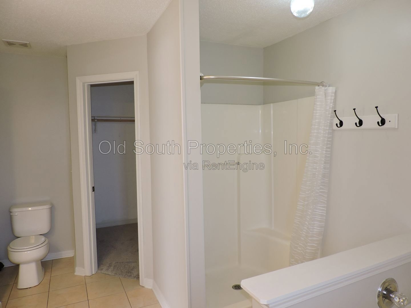 Just minutes from back gate of NAS! property image