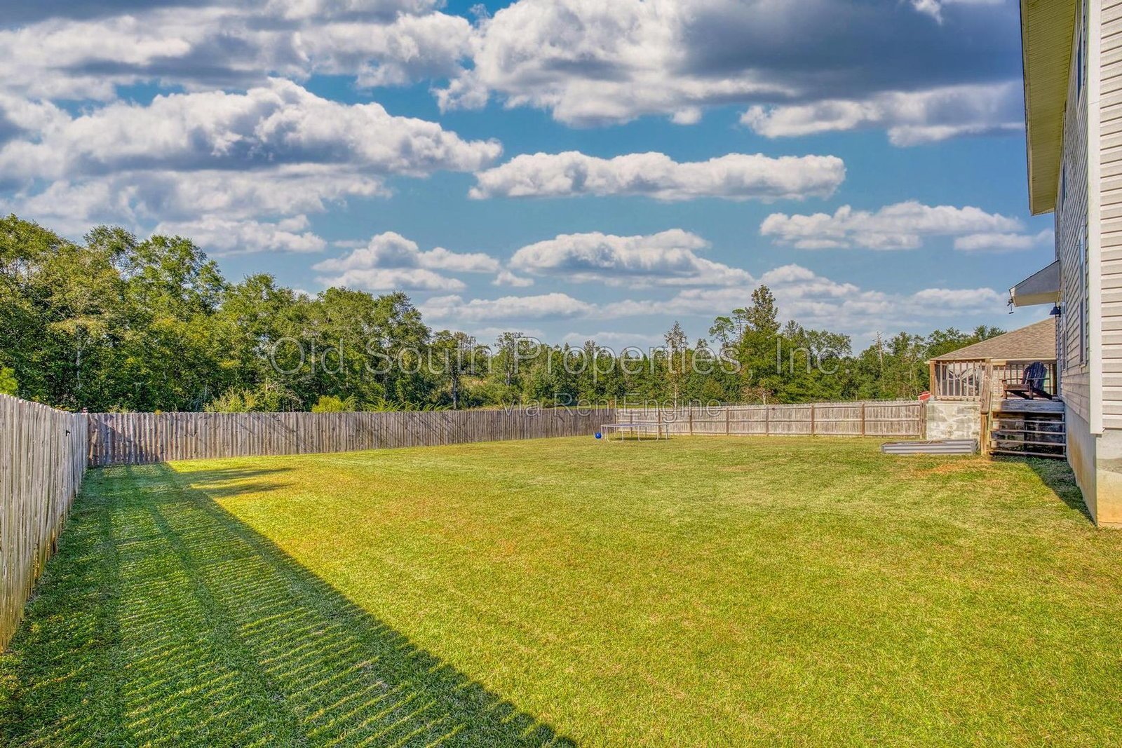 Spacious 5-Bedroom Home in Prime Cantonment Location property image