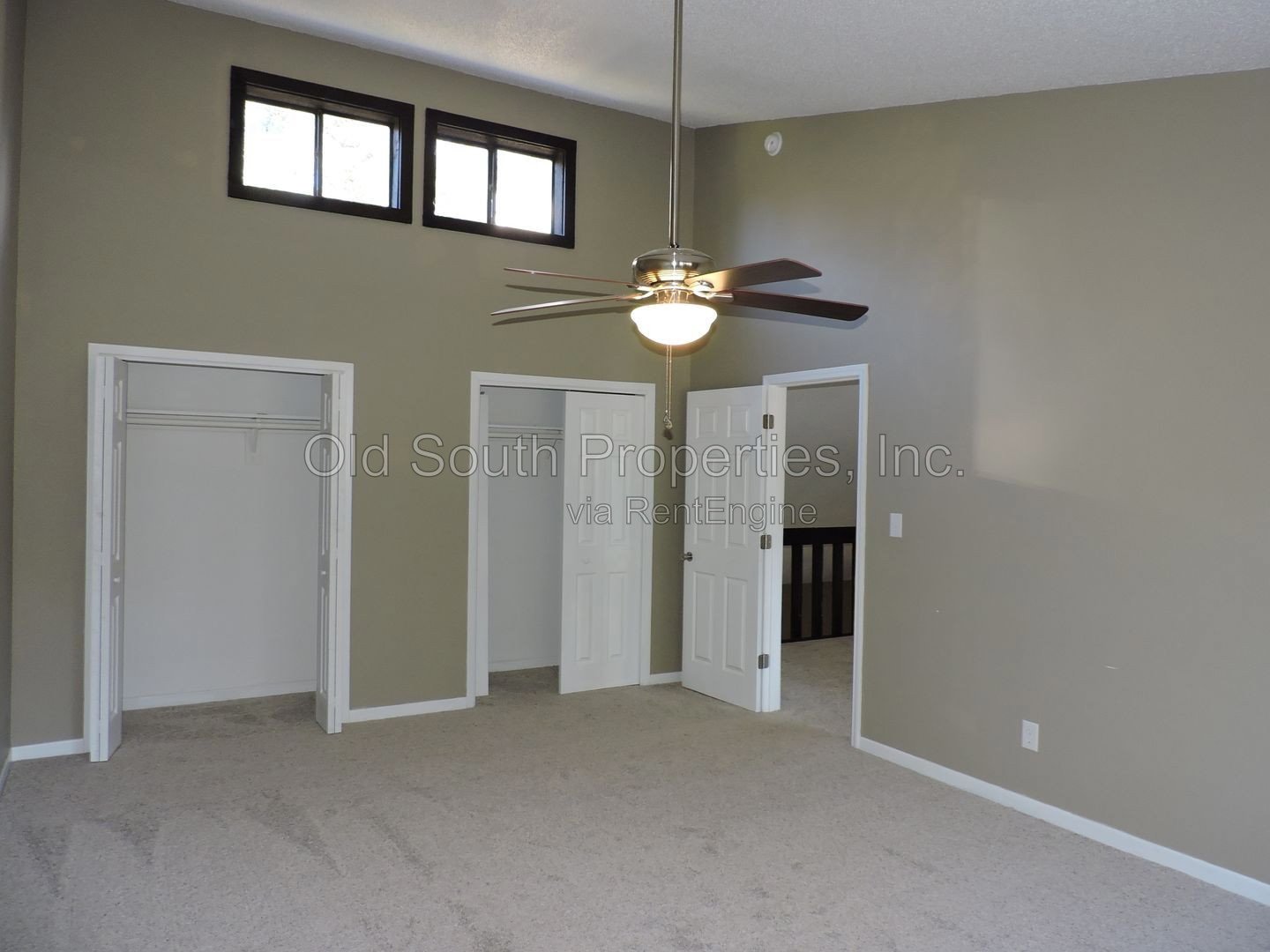 Convenient to I-10, shopping & Navy Federal complex! property image
