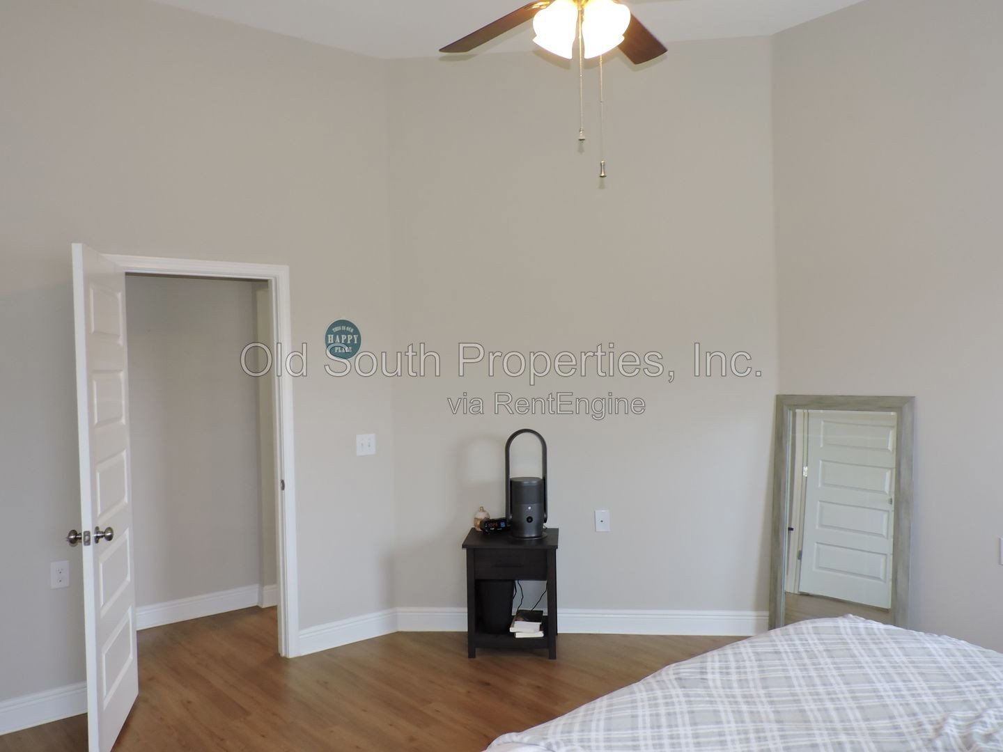 Easy access to Whiting Field & Pensacola! property image