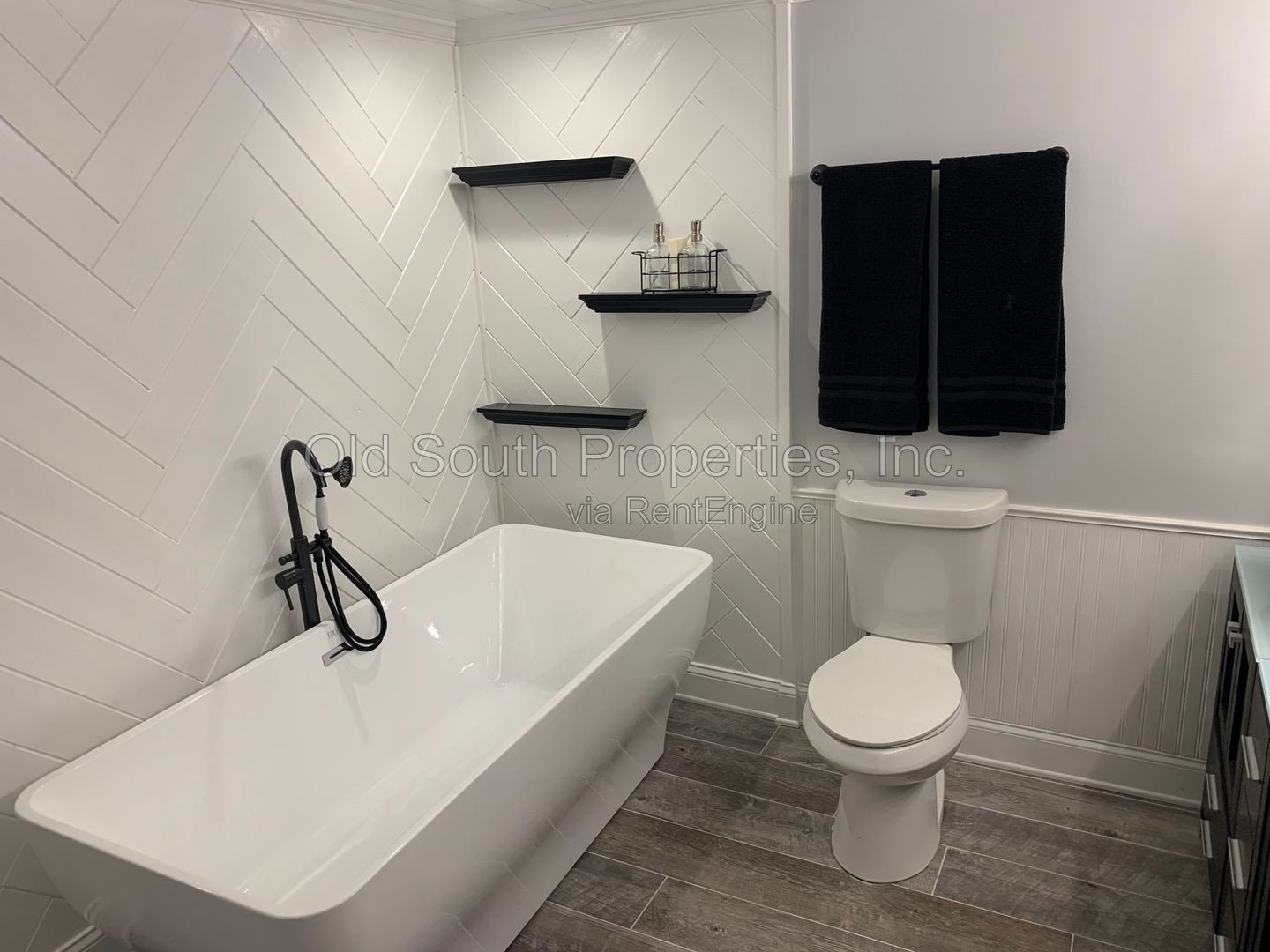 Beautifully renovated home! property image