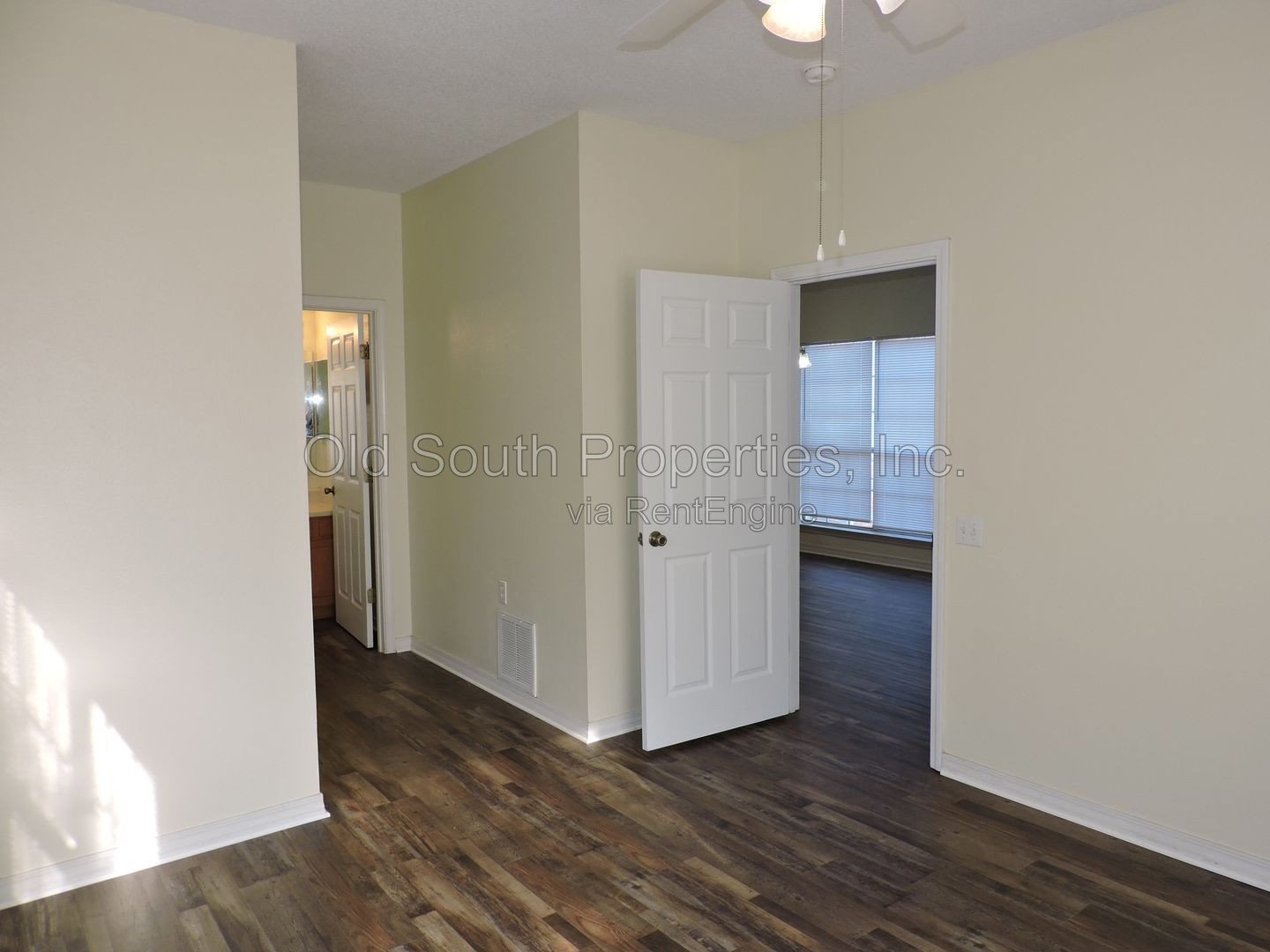 Easy access to shopping, interstate & Navy Federal! property image