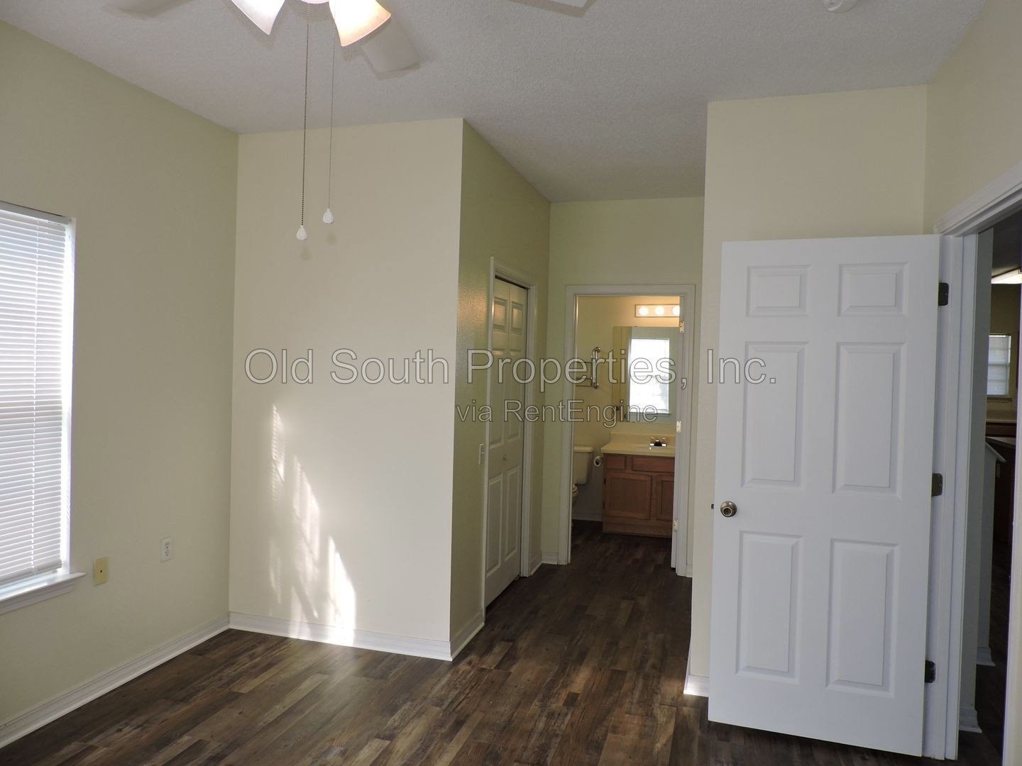 Easy access to shopping, interstate & Navy Federal! property image