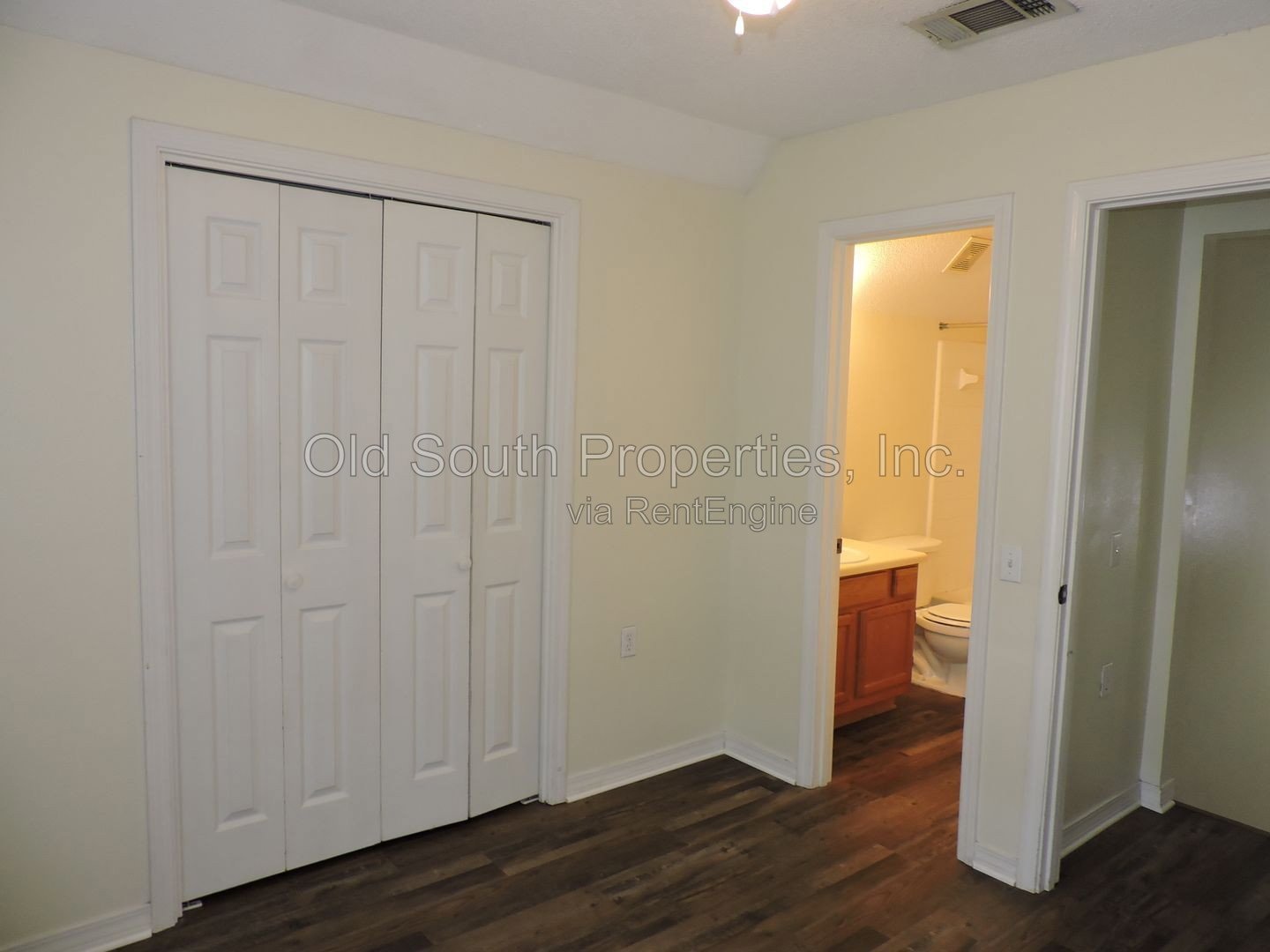 Easy access to shopping, interstate & Navy Federal! property image