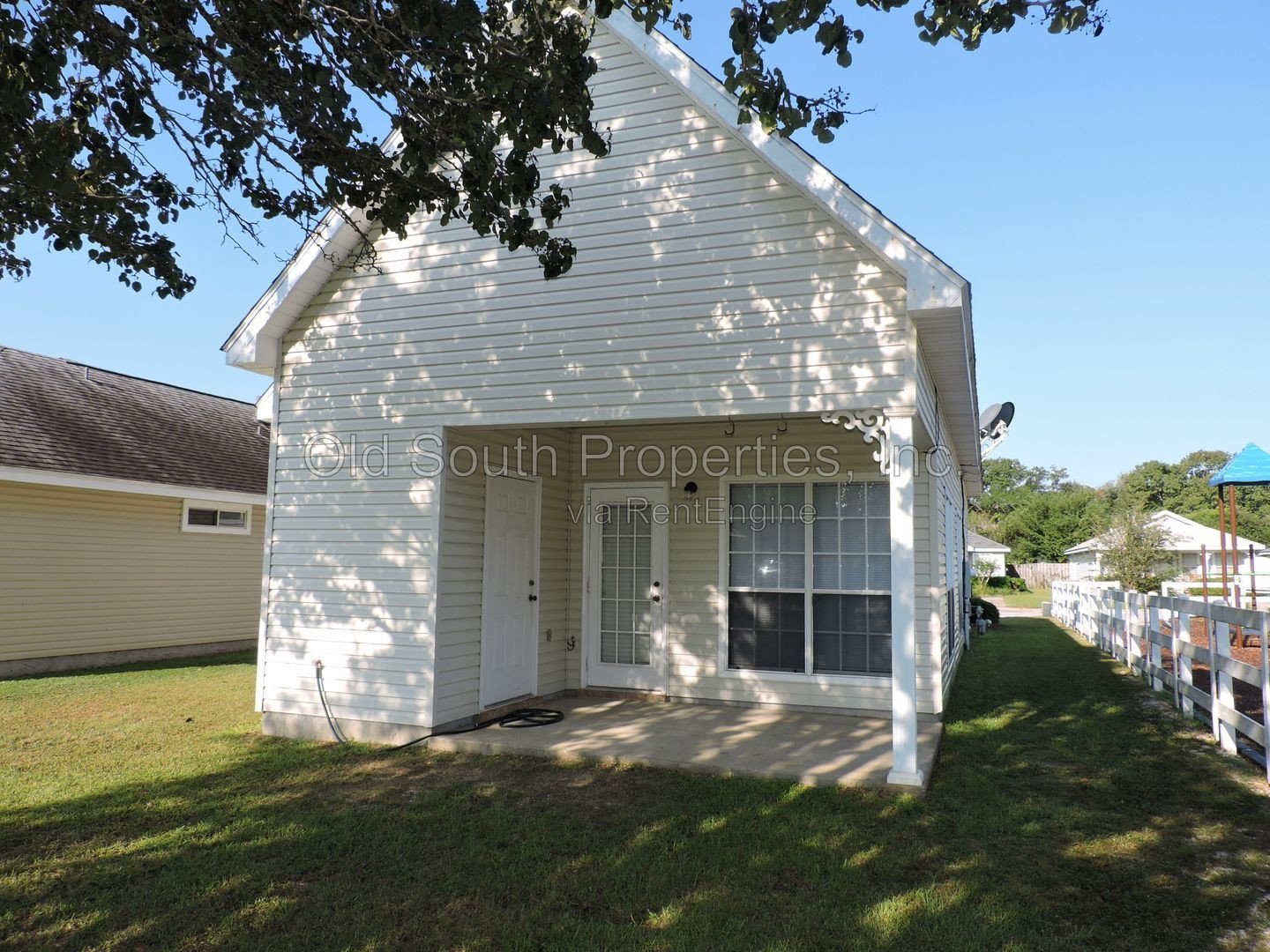 Easy access to shopping, interstate & Navy Federal! property image