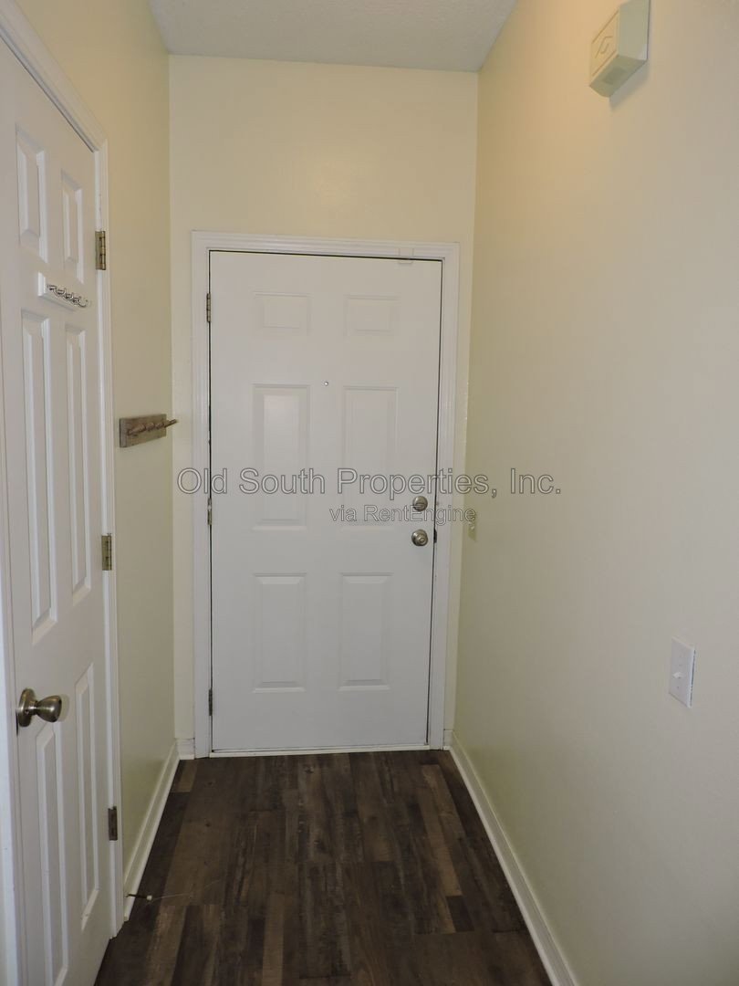 Easy access to shopping, interstate & Navy Federal! property image
