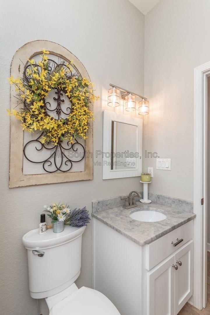 Stunning Custom-Built Home with Exceptional Features property image
