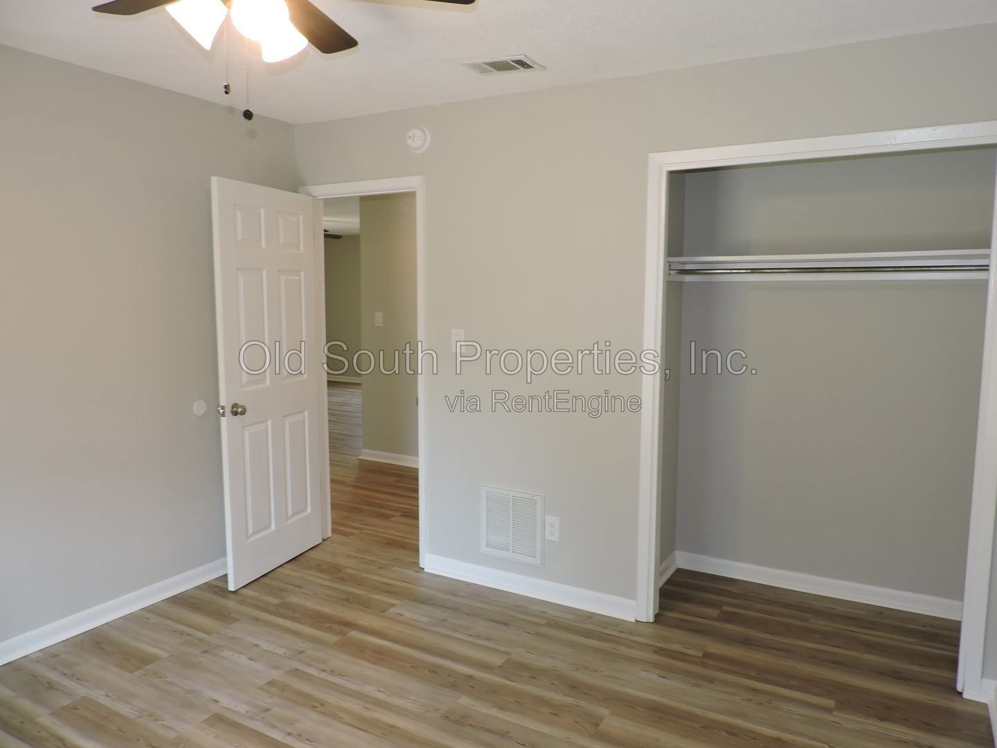 Updated 3 bedroom duplex in Gulf Breeze! property image