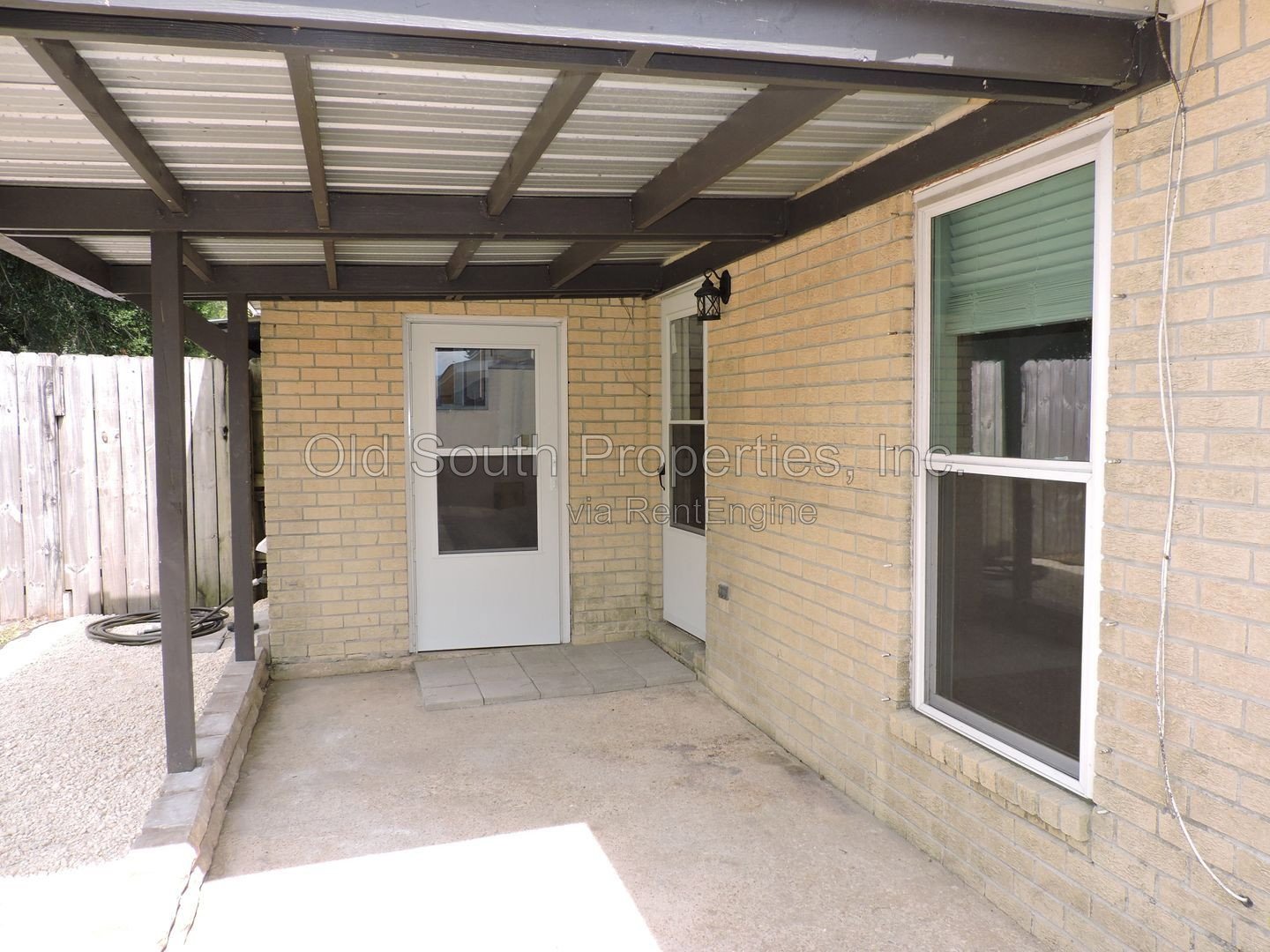 Updated 3 bedroom duplex in Gulf Breeze! property image