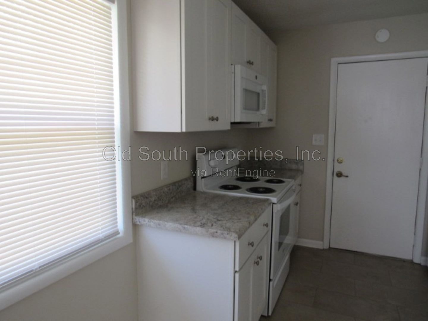Updated home in Scenic Heights! property image