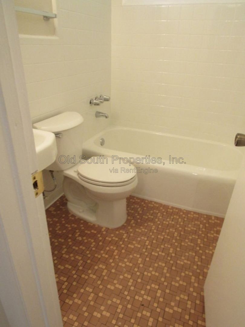Updated home in Scenic Heights! property image