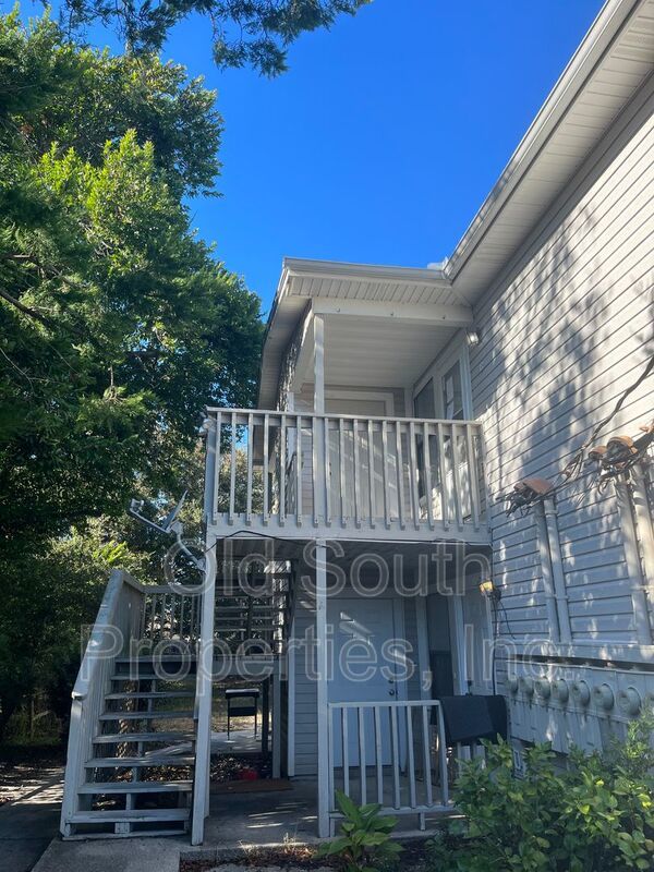 Updated condo in Gulf Breeze! property image