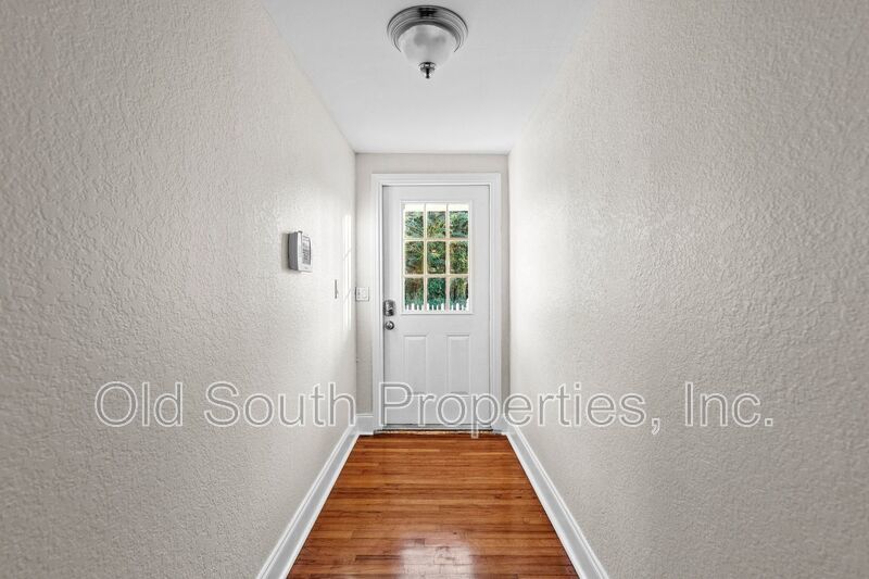 Convenient location! property image