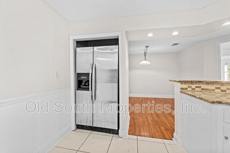 Convenient location! property image