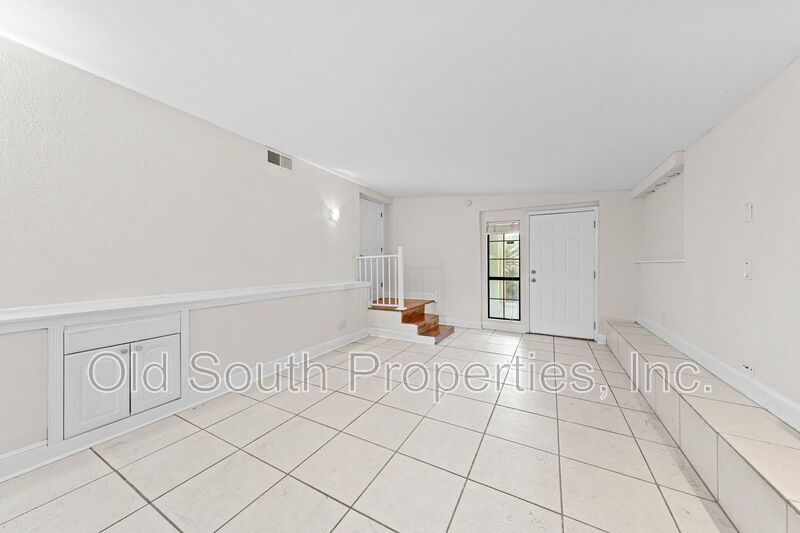 Convenient location! property image