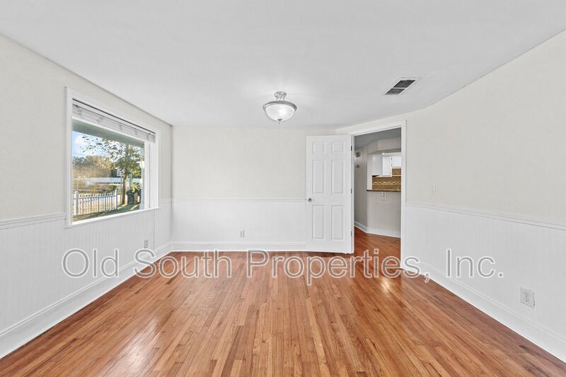 Convenient location! property image