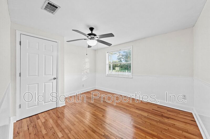 Convenient location! property image