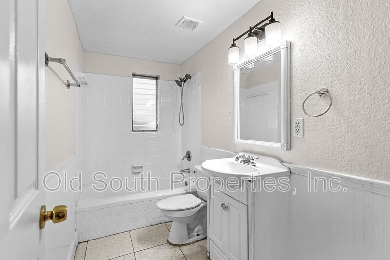 Convenient location! property image