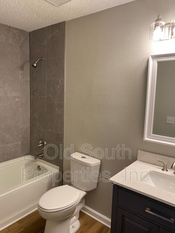 Convenient westside location! property image