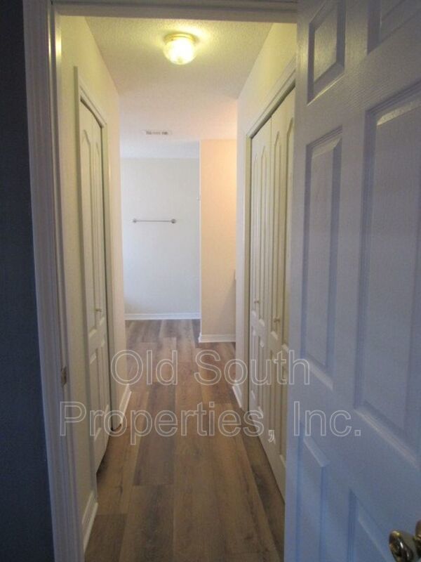 Easy access to Pensacola NAS & Perdido Key! property image
