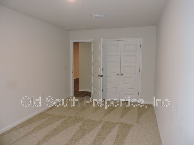 Convenient to I-10, shopping & Navy Federal complex! property image