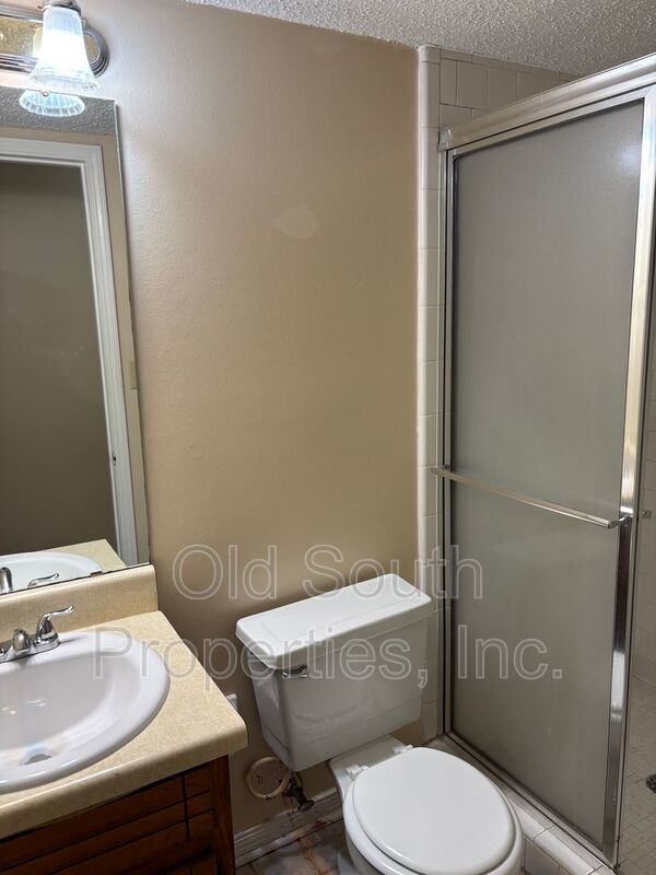 Convenient Northeast location! property image