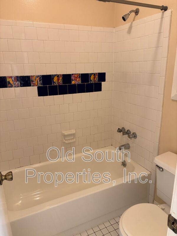 Convenient Northeast location! property image