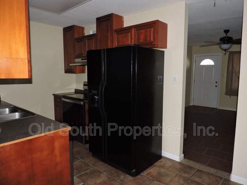 Centrally located! property image