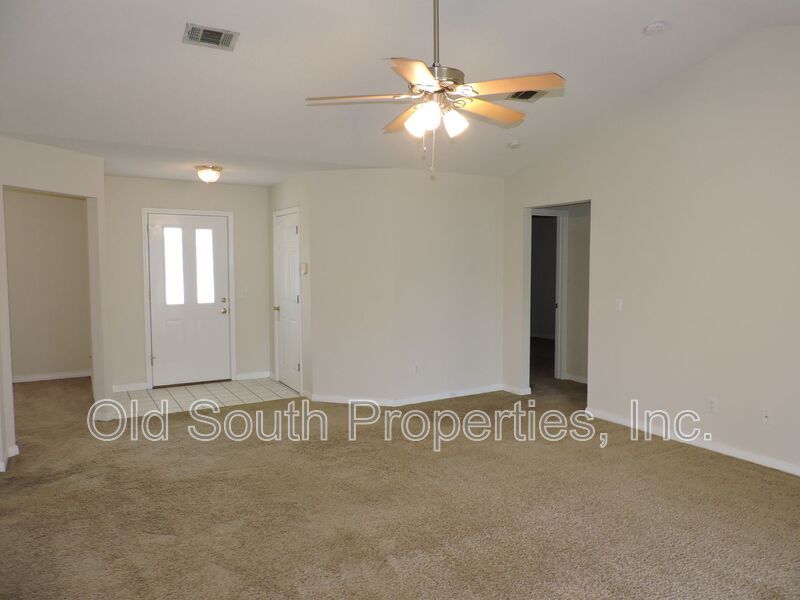 Convenient to NAS & Corry! property image