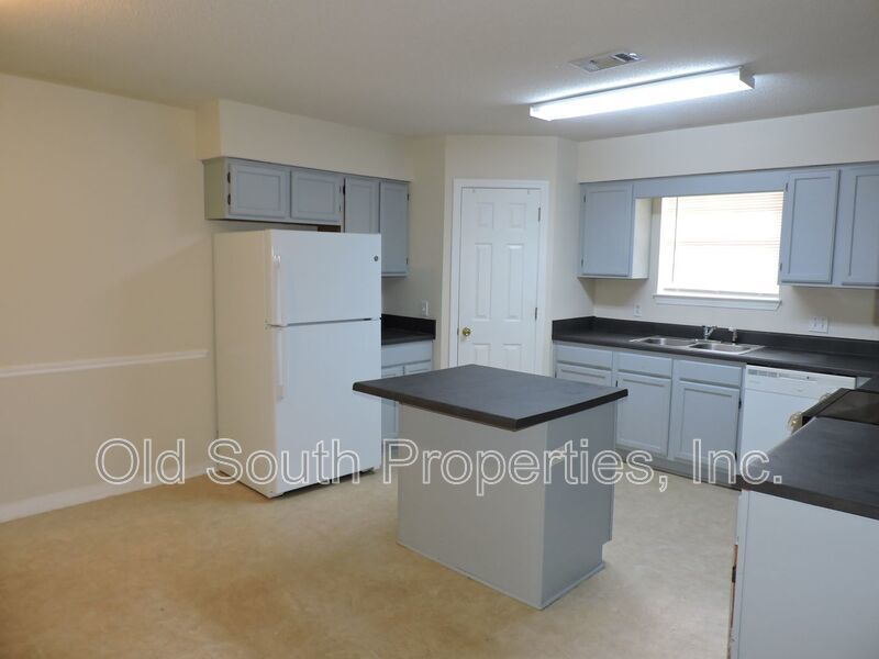 Convenient to NAS & Corry! property image