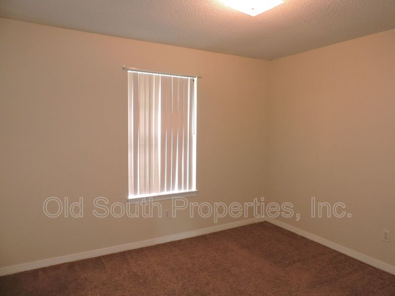 Convenient to NAS & Corry! property image