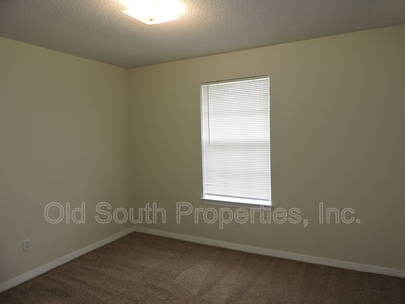 Convenient to NAS & Corry! property image