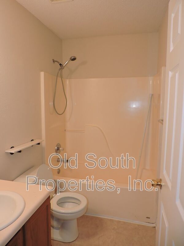 Convenient to NAS & Corry! property image