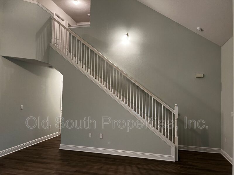Beautiful home in Pace! property image