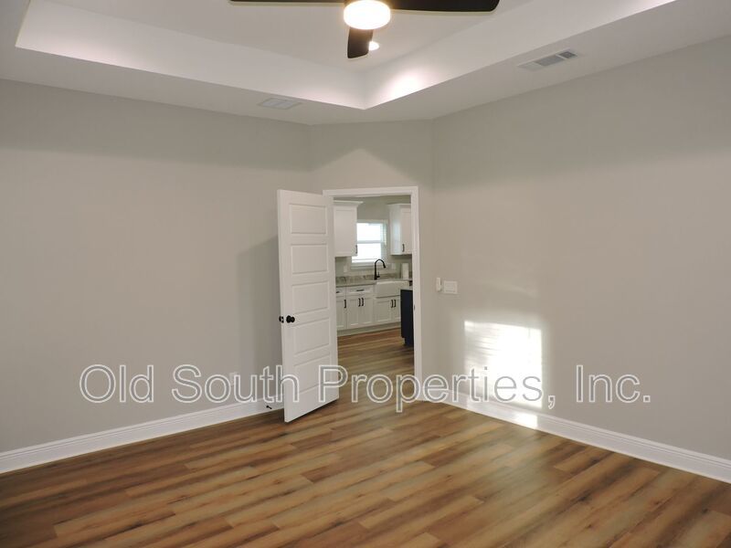 Almost new home! property image