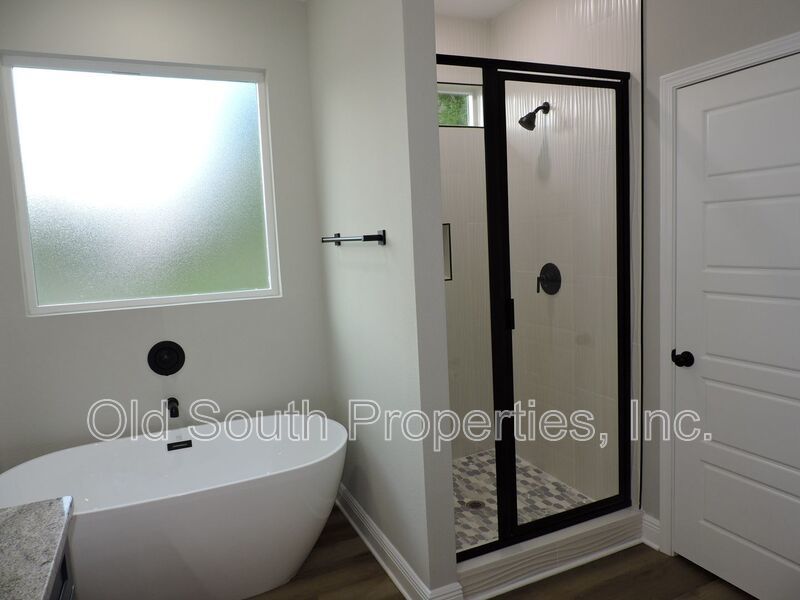 Almost new home! property image