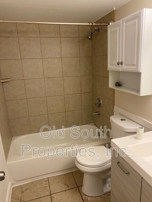 Great location in NE Pensacola! property image