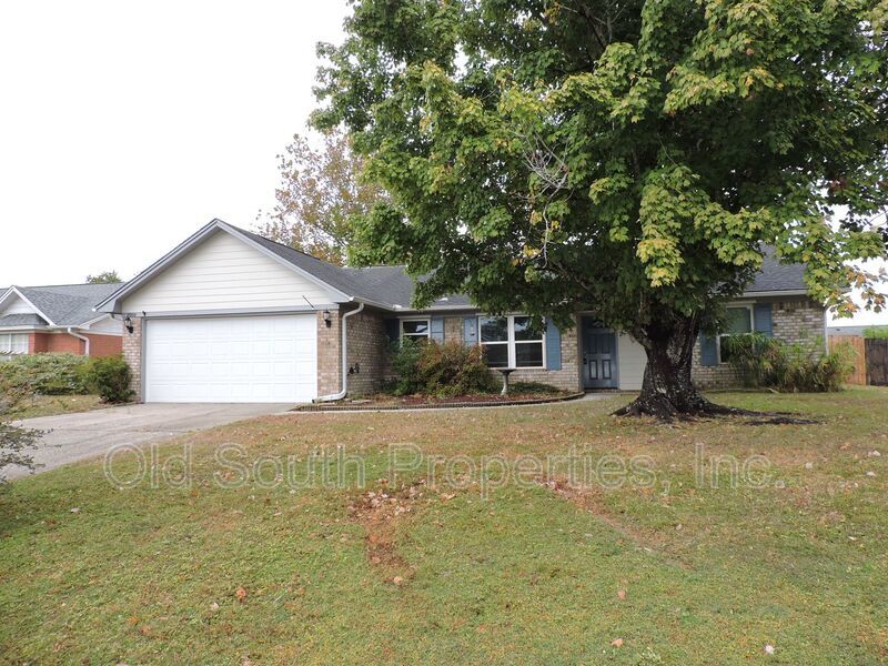 Convenient to NAS & Corry! property image