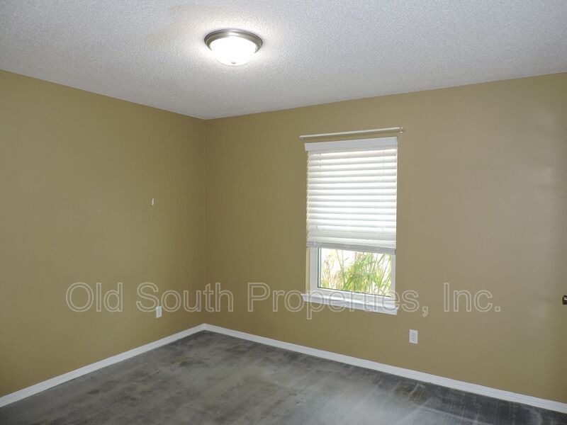 Convenient to NAS & Corry! property image