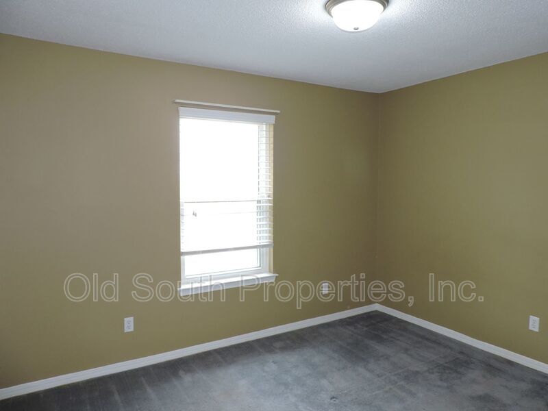 Convenient to NAS & Corry! property image