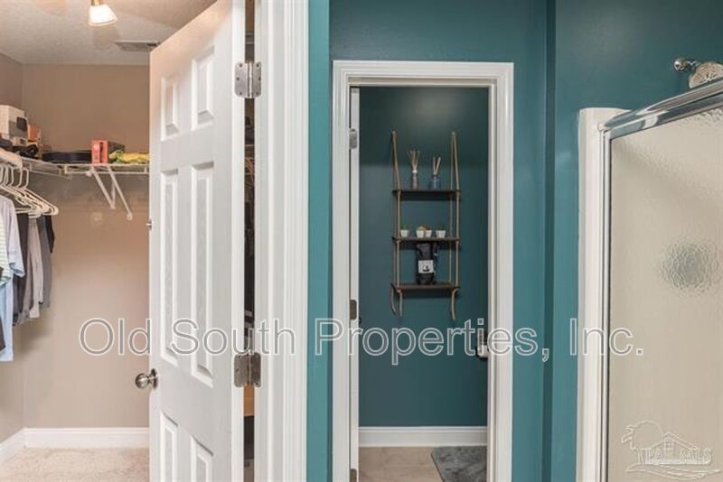 Convient Location to top rated elementry school property image