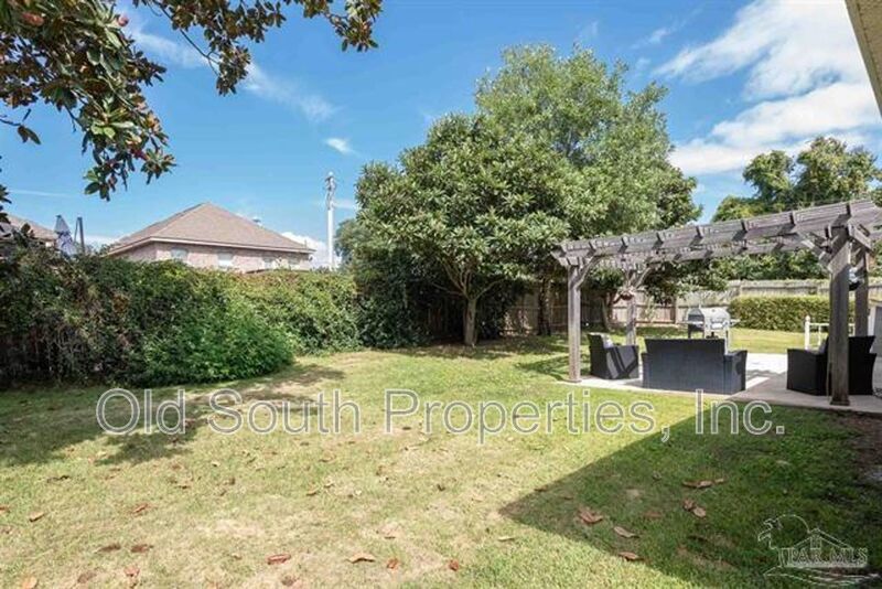 Convient Location to top rated elementry school property image