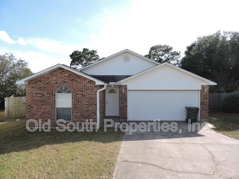 Convenient to NAS & Corry! property image