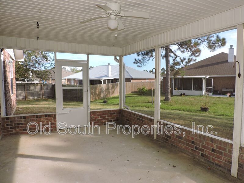 Convenient to NAS & Corry! property image